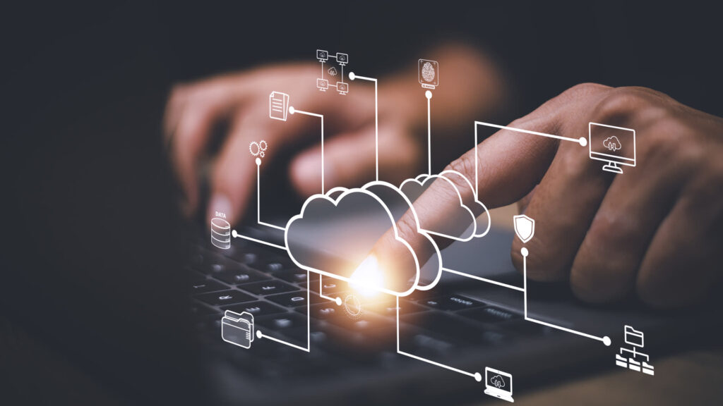 Využití nocode/lowcode platformy, předúčetních systémů, CRM a BI nástrojů. Tyto aplikace nabízí podnikům větší flexibilitu a rychlejší reakci na tržní změny